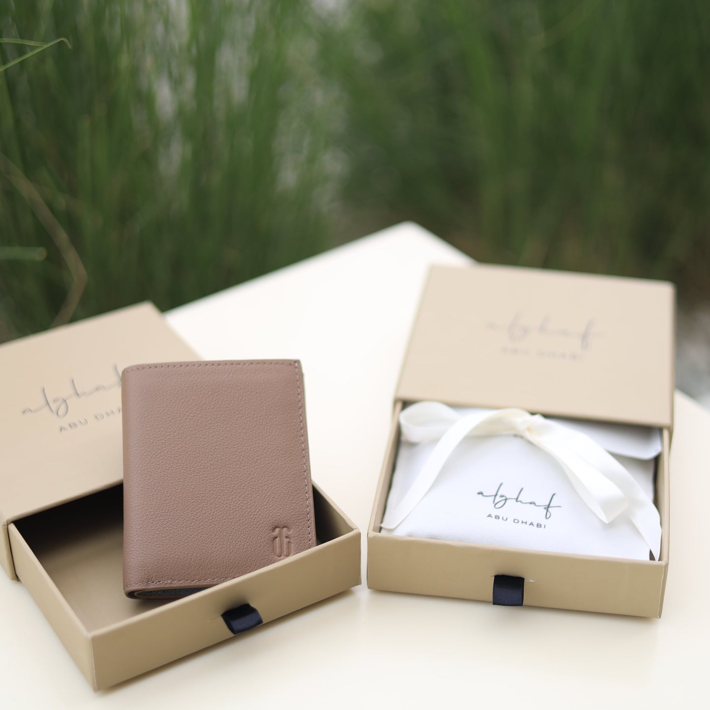 Wadi | Leather Travel Wallets